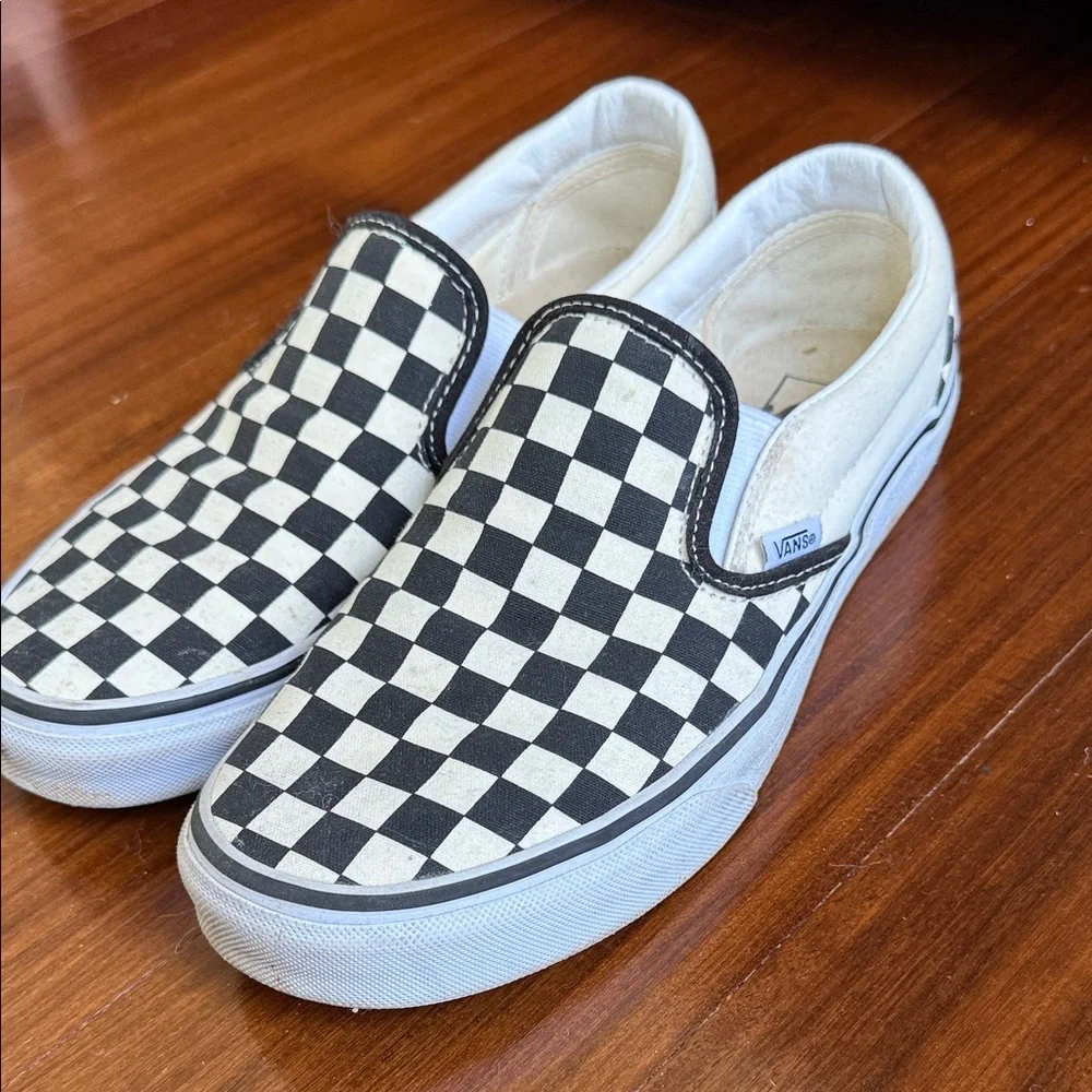 Vans Slip-On Checkerboard Sneakers - W9.5, M8 - Picture 3 of 5
